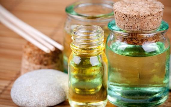 精油按摩減肥怎么樣 刺激穴位消除堆積毒素分解脂肪