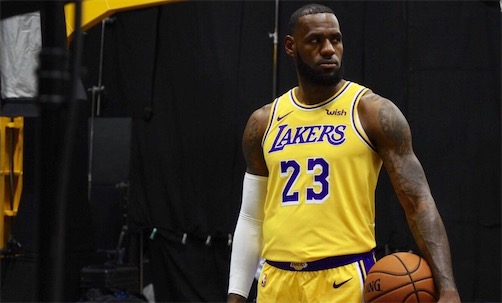 美聯(lián)社十年最佳男運(yùn)動(dòng)員 湖人詹皇勒布朗-詹姆斯力壓群雄當(dāng)選