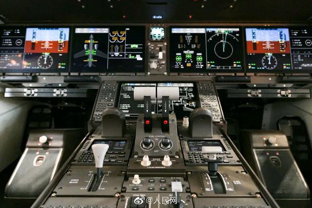 國產大飛機C919商業首航成功 國產大飛機C919商業首航成功