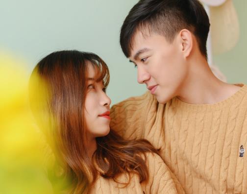 老說沒錢的男人啥心態(tài)?男朋友不想努力也不想賺錢要分手嗎