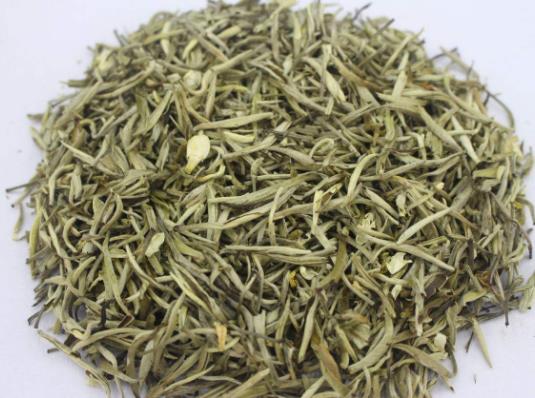 南昌十大特產(chǎn)干貨,軍山湖大閘蟹肉質(zhì)多且鮮美、安義瓦灰雞肉嫩湯鮮