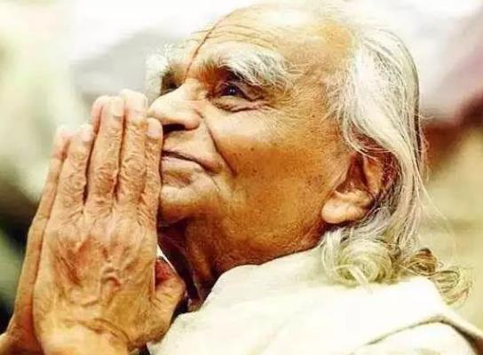 世界上最有名的瑜伽大師排名,帕坦伽利創(chuàng)作了瑜伽經(jīng)被稱為“瑜伽之祖”