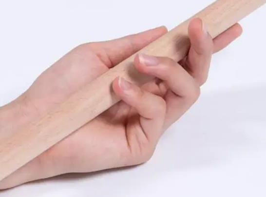 開背棍每天可以用多久?開背棍對駝背真的有用嗎 開背棍每天可以用多久?開背棍對駝背真的有用嗎