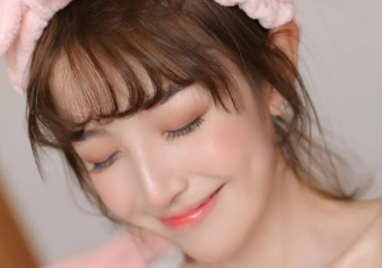 夏天臉上毛孔粗大怎么辦?運動能收縮毛孔嗎 夏天臉上毛孔粗大怎么辦?運動能收縮毛孔嗎