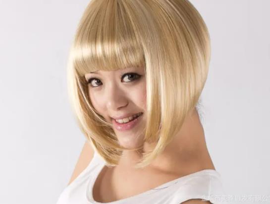 短發怎么戴長假發片?短發戴假發片上面一層怎么辦 短發怎么戴長假發片?短發戴假發片上面一層怎么辦