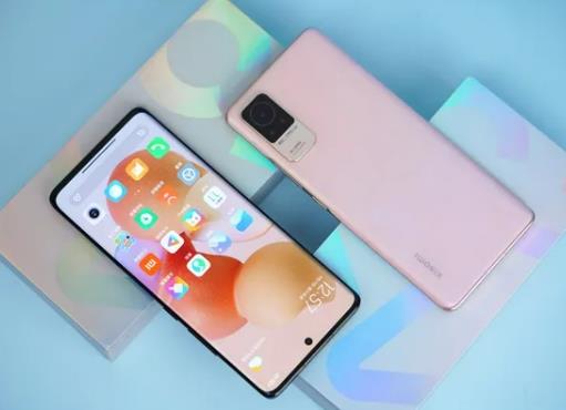 手機(jī)輻射和電腦輻射哪個嚴(yán)重?長期在手機(jī)店上班有輻射嗎 手機(jī)輻射和電腦輻射哪個嚴(yán)重?長期在手機(jī)店上班有輻射嗎