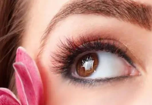 割雙眼皮疤痕疙瘩多久能消失?雙眼皮疤痕周?chē)芏嘈「泶裨趺崔k 割雙眼皮疤痕疙瘩多久能消失?雙眼皮疤痕周?chē)芏嘈「泶裨趺崔k