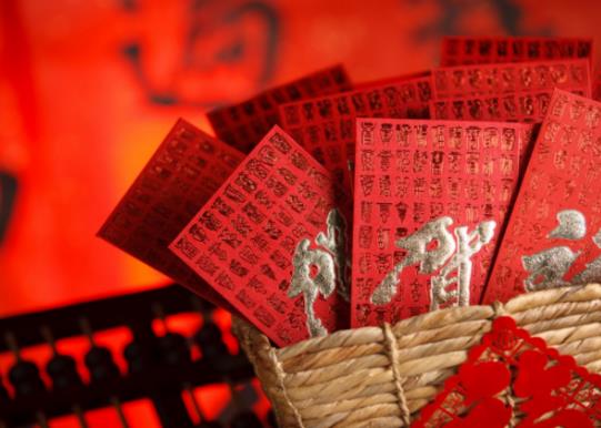 2023大年初一上香是水果供還是肉供?大年初一上香可以讓別人代嗎 2023大年初一上香是水果供還是肉供?大年初一上香可以讓別人代嗎