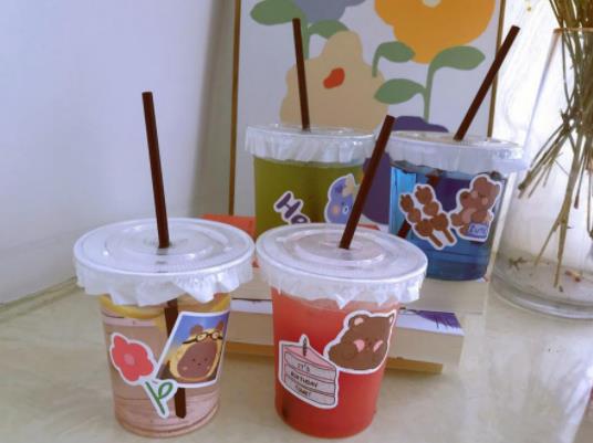 一次性塑料杯對身體有沒有害?一次性塑料杯能不能用開水燙 一次性塑料杯對身體有沒有害?一次性塑料杯能不能用開水燙