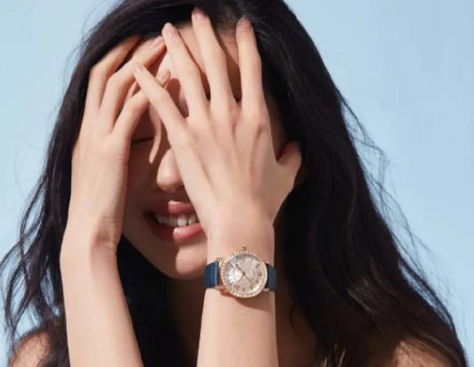 怎么判斷白頭發(fā)是不是遺傳?白發(fā)掛皮膚科還是中醫(yī)科 怎么判斷白頭發(fā)是不是遺傳?白發(fā)掛皮膚科還是中醫(yī)科