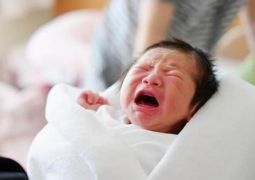 3個月寶寶飲食要注意什么?嬰兒添加輔食的順序 3個月寶寶飲食要注意什么?嬰兒添加輔食的順序