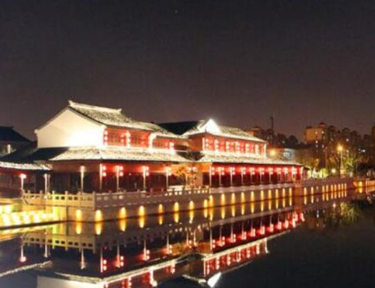 蘇州五一夜晚景點打卡榜,太湖新天地很幽雅、同里夢回千年 蘇州五一夜晚景點打卡榜,太湖新天地很幽雅、同里夢回千年
