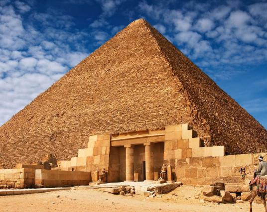 世界十大旅游必去的景點,九寨溝好風光、泰國白龍寺大氣恢宏 世界十大旅游必去的景點,九寨溝好風光、泰國白龍寺大氣恢宏