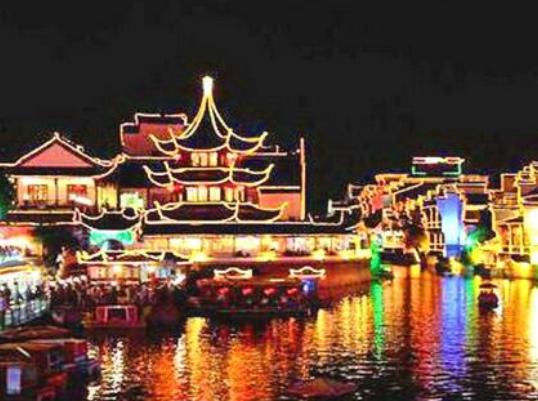 �Ͼ���ȥʮ��vʷ���c(di��n)����ɽ��@��ݰ�������Т�꽨����ˇ�߳�