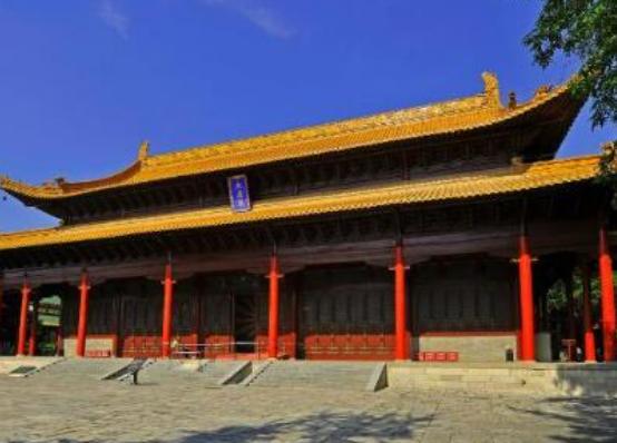 �Ͼ���ȥʮ��vʷ���c(di��n)����ɽ��@��ݰ�������Т�꽨����ˇ�߳�