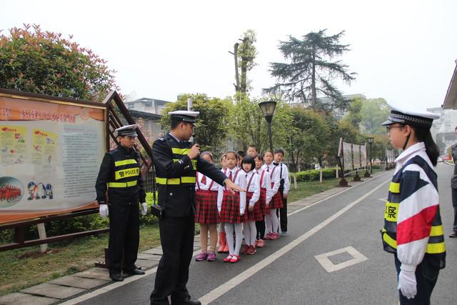 1685782683601216.jpg 下載 (23).jpg