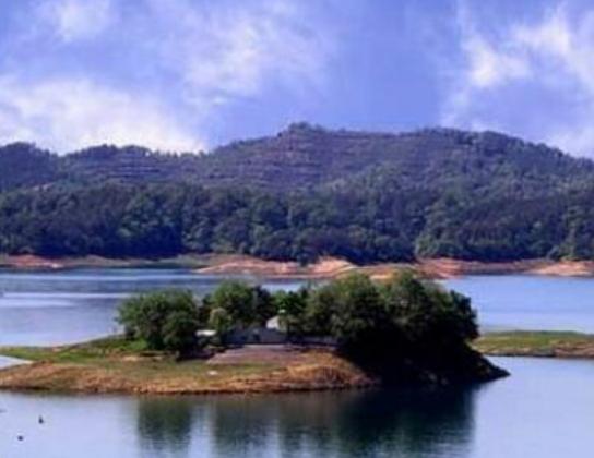 ���(y��ng)����ĵط��������u��ɽ�L(f��ng)���^(q��)ֲ���S�������(y��ng)�`ɽ��?k��)o��Ȼ