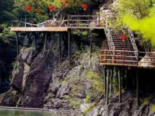 ���(y��ng)����ĵط��������u��ɽ�L(f��ng)���^(q��)ֲ���S�������(y��ng)�`ɽ��?k��)o��Ȼ