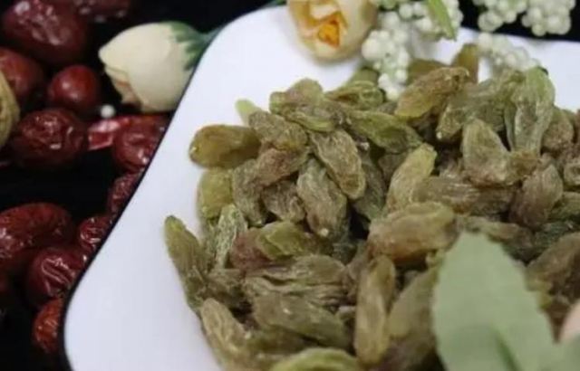 孕婦可以吃水果干嗎?孕婦吃葡萄干會血糖高嗎 孕婦可以吃水果干嗎?孕婦吃葡萄干會血糖高嗎