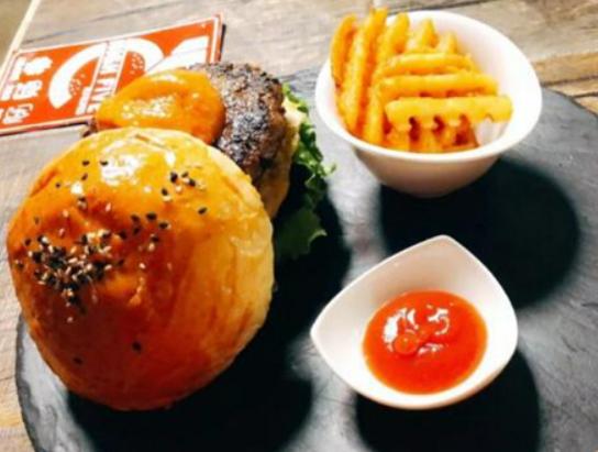 長春情侶十大必去之地,桂林路滿足味蕾、長影世紀城是標志性旅游地點 長春情侶十大必去之地,桂林路滿足味蕾、長影世紀城是標志性旅游地點