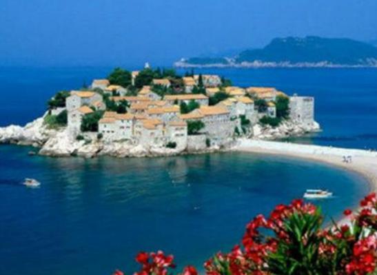 中國最美八大海灘,亞龍灣號(hào)稱天下第一灣、野柳有特色 中國最美八大海灘,亞龍灣號(hào)稱天下第一灣、野柳有特色