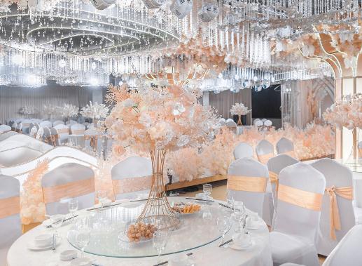 伴娘服最后是讓伴娘帶走嗎?大老遠參加婚禮有必要嗎 伴娘服最后是讓伴娘帶走嗎?大老遠參加婚禮有必要嗎