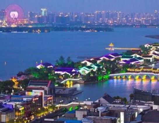 �K�ݱ�ȥ���������ĳ�������������L�����ء������H��һ���ζ