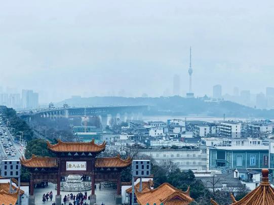 武漢8月份氣溫多少度正常?武漢荷花什么時候開花 武漢8月份氣溫多少度正常?武漢荷花什么時候開花