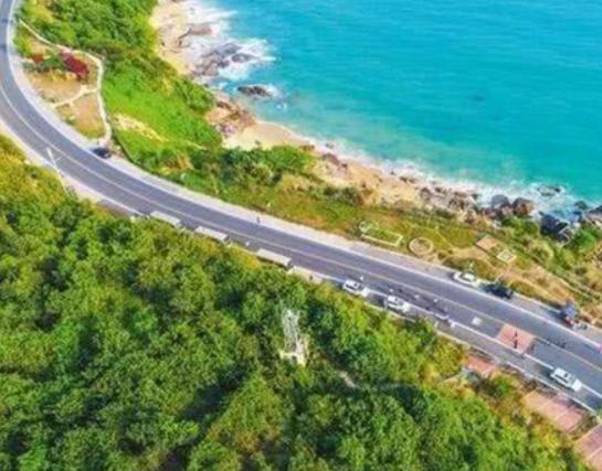 中國十大最美天路排名,塔克拉瑪干沙漠公路、新藏公路都非常有名 中國十大最美天路排名,塔克拉瑪干沙漠公路、新藏公路都非常有名