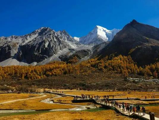 9月適合自駕去川西嗎?川西9月份是不是雨季 9月適合自駕去川西嗎?川西9月份是不是雨季