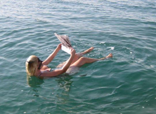 世界十大奇特的湖,赫利爾湖湖水顏色至今是謎、水母湖有百萬只水母 世界十大奇特的湖,赫利爾湖湖水顏色至今是謎、水母湖有百萬只水母