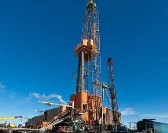 世界十大油田排名,加瓦爾油田年產量2.8億噸、大布爾干油田年產量7000萬噸 世界十大油田排名,加瓦爾油田年產量2.8億噸、大布爾干油田年產量7000萬噸