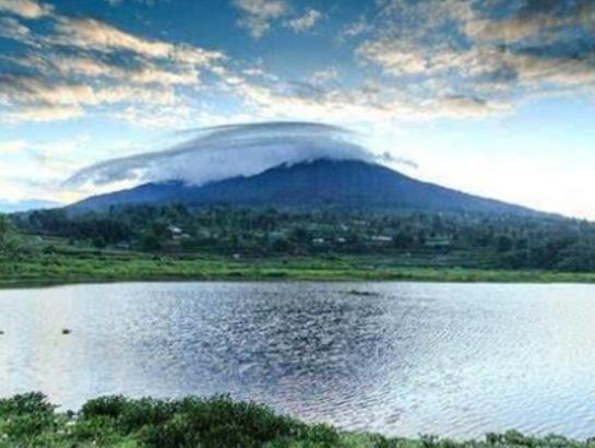 世界十大島嶼排名,格陵蘭島常年被冰雪覆蓋、新幾內亞島平均海拔四千 世界十大島嶼排名,格陵蘭島常年被冰雪覆蓋、新幾內亞島平均海拔四千