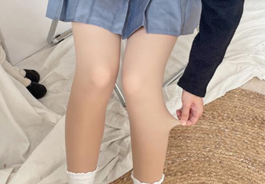 穿光腿神器會腳臭嗎?光腿神器是兩條杠在前面嗎 穿光腿神器會腳臭嗎?光腿神器是兩條杠在前面嗎