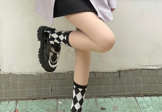 穿光腿神器大腳趾疼怎么辦?光腿神器連襪臭腳是怎么回事 穿光腿神器大腳趾疼怎么辦?光腿神器連襪臭腳是怎么回事