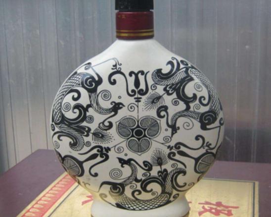 外地人去天津必買(mǎi)特產(chǎn)排名,老翟藥糖美容養(yǎng)顏、狗不理包子好吃有面子 外地人去天津必買(mǎi)特產(chǎn)排名,老翟藥糖美容養(yǎng)顏、狗不理包子好吃有面子