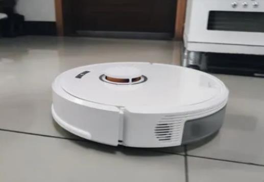 掃地機(jī)的刷子怎么拔出來?掃地機(jī)器人走一下就停什么問題 掃地機(jī)的刷子怎么拔出來?掃地機(jī)器人走一下就停什么問題