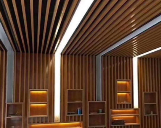 ʮ���X��ͨƷ�����У��{�����X��ͨ�ԃr�ȸߡ������X��ͨ�ڱ���