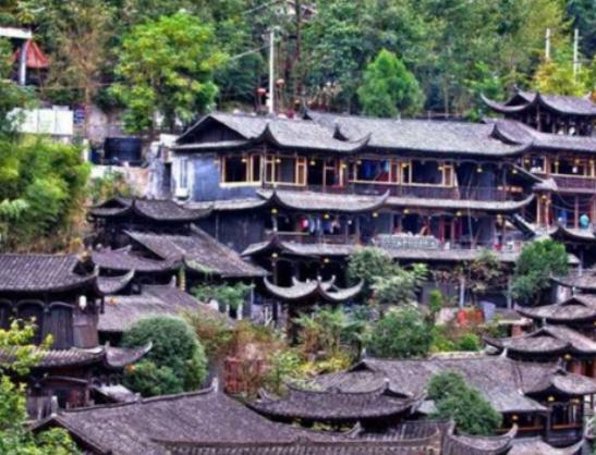 ����ʮ��С����а���ܽ��悚vʷ�ƾá���悽����lչ�ٶȿ�