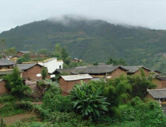 ����ʮ��С�(zh��n)���а�ܽ���(zh��n)�vʷ�ƾá����(zh��n)�����l(f��)չ�ٶȿ�