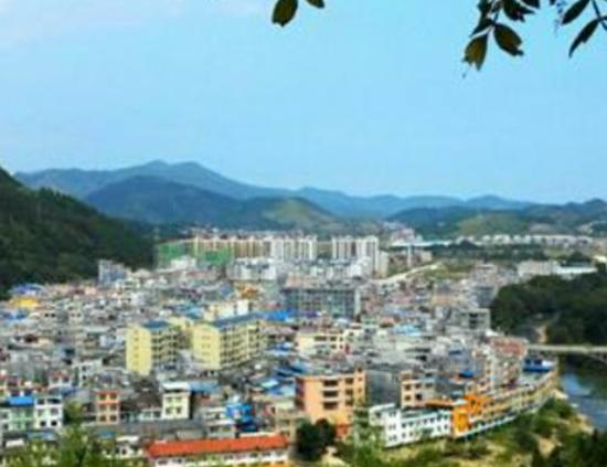 ����ʮ��С�(zh��n)���а�ܽ���(zh��n)�vʷ�ƾá����(zh��n)�����l(f��)չ�ٶȿ�