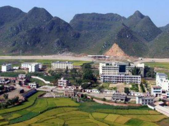 ����ʮ��С�(zh��n)���а�ܽ���(zh��n)�vʷ�ƾá����(zh��n)�����l(f��)չ�ٶȿ�