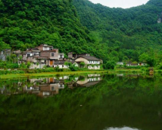 ɽ��ʮ�󸻴����а񣬴�կ��ǳ��������ʳǴ��ǚvʷ�Ļ�����