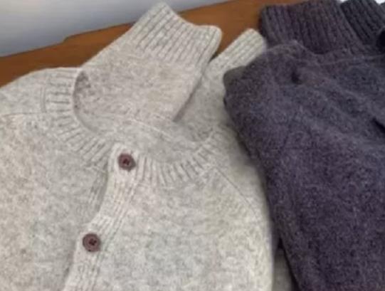 浣熊絨真的是浣熊身上的嗎?浣熊絨毛衣容易起球嗎 浣熊絨真的是浣熊身上的嗎?浣熊絨毛衣容易起球嗎