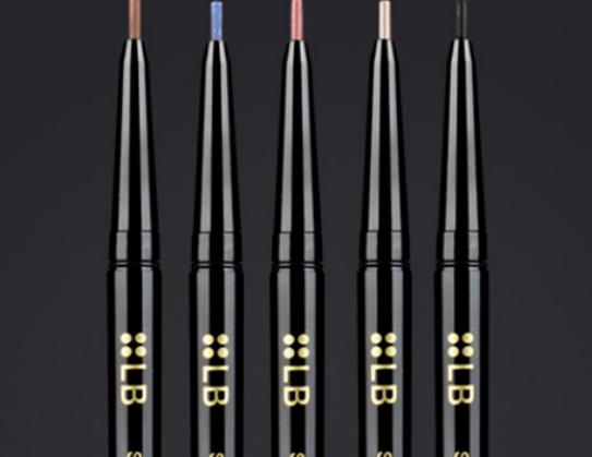 ʮ��ƽ�r���÷�ˮ����Ⱦ���۾��z�P���P����ɫ�Ử�۾��z�P��ˮ�ͺ���Ħ��