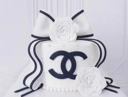 ����ʮ���ݳ�Ʒ���·������������΃����ϊW�����F̫̫�������