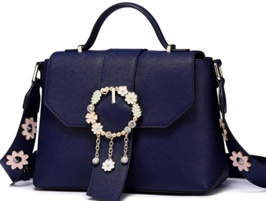 ʮ��Ůʿ����Ʒ�����������R���д����ԡ�·������Ʒ�ƚvʷ�ƾ�