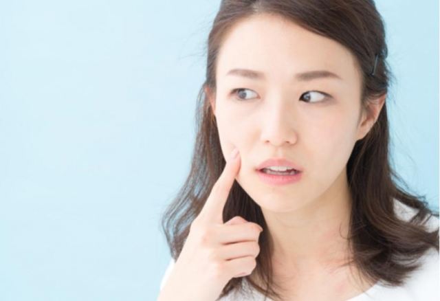 臉上出油厲害和肝有關系嗎 缺少維生素B臉會影響出油嗎 臉上出油厲害和肝有關系嗎 缺少維生素B臉會影響出油嗎