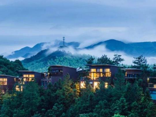 �Ї�(gu��)ʮ������Ʒ�����а�����ٝ�G���O(sh��)ʩ�Rȫ��ɽ�ﺮ���cɽˮ�ڞ�һ�w