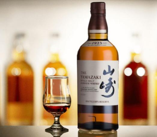 世界威士忌五大產(chǎn)區(qū)排行榜,蘇格蘭威士忌有煙熏感、美國威士忌用料特殊 世界威士忌五大產(chǎn)區(qū)排行榜,蘇格蘭威士忌有煙熏感、美國威士忌用料特殊